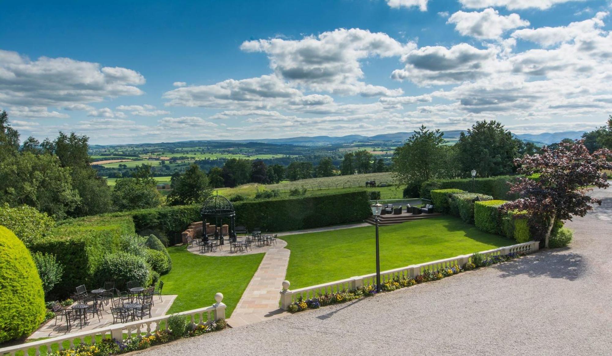 Roundthorn Country House & Luxury Apartments Penrith Exterior photo