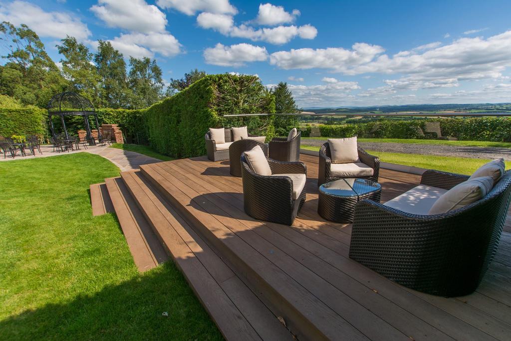 Roundthorn Country House & Luxury Apartments Penrith Exterior photo
